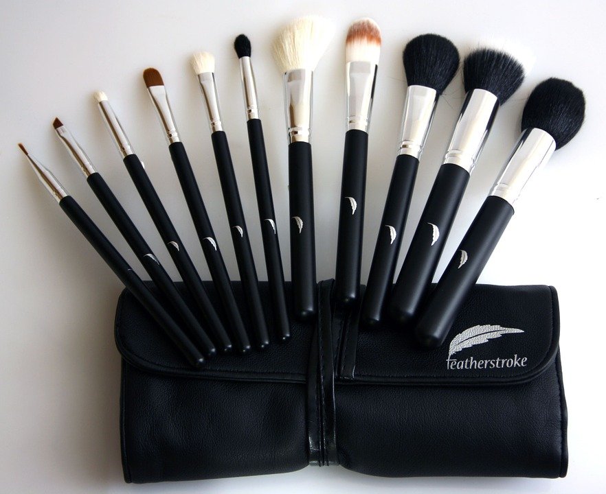 makeup-brushes
