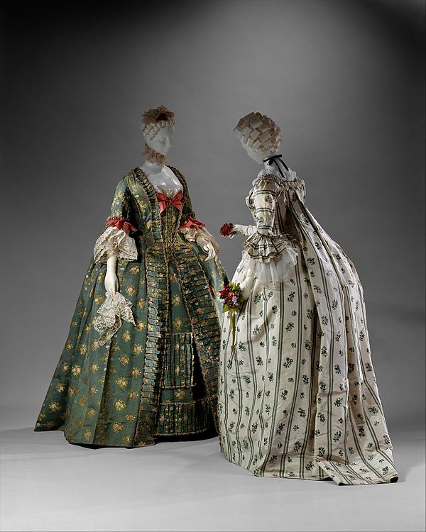 Sack-back gown or the robe à la française