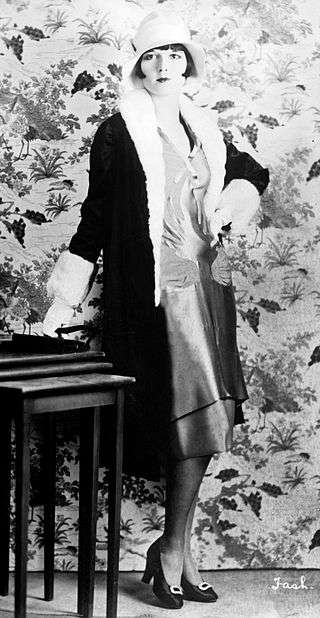 Learn the Interesting History of Flappers - The Glamorous Woman