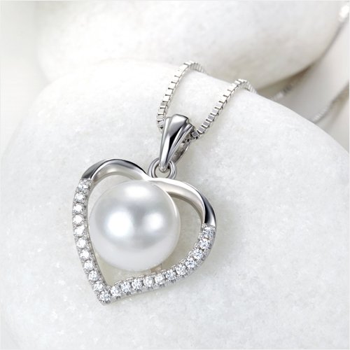 DOKINCIK 925 Sterling Silver Heart Pendant Necklace with Diamonds and Pearls