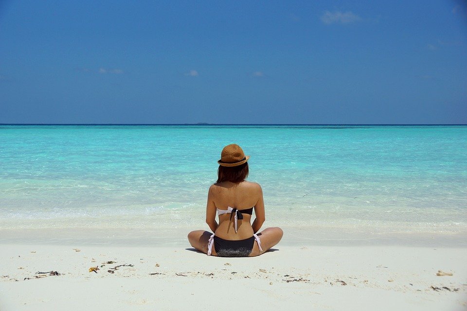 Safely Tan Without Damaging Your Skin