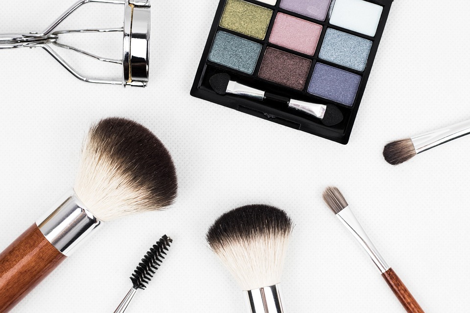 Precisely How to Select the Ideal Cosmetics in 3 Easy Steps