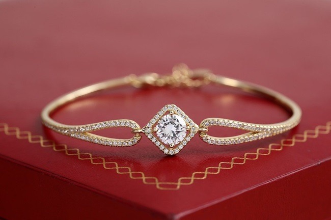 What's So Great About Gold Plated Bracelets