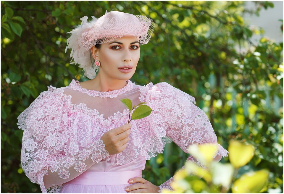 Hat Fashion Woman Elegant Glamour Portrait Garden